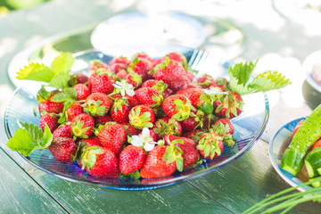 Delicious healthy breakfast with fresh berries