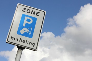 niederländisches Verkehrszeichen: bezahltes Parken-Zone (Wiederholungsschild)