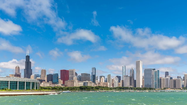 Chicago Downtown Skyline Time lapse with waves on Lake Michigan
