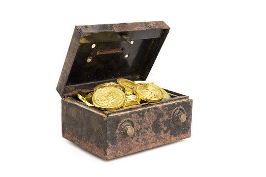 Gold coins in ancient chest