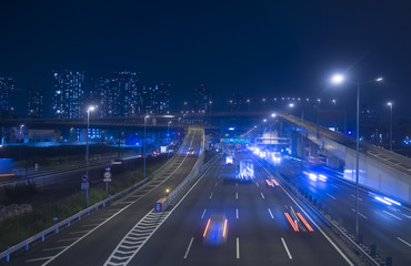 ［東京都市風景］24時間眠らない大都会の幹線道路（首都高）イメージ-453