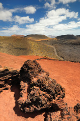 Lanzarote, Wyspy Kanaryjskie, Hiszpania, krajobraz wulkaniczny © janmiko