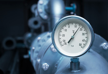 Industrial temperature meter