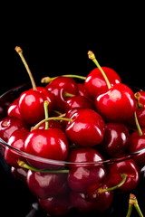 Juicy cherries in a bowl