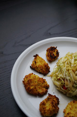 Chicken Nuggets & Krautsalat