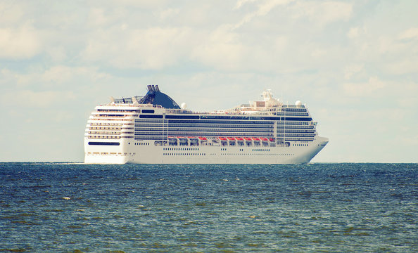 Large cruise ship in the sea.