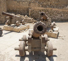 Fototapeta na wymiar Old cannons at a roman fort