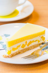 Mango cheesecake