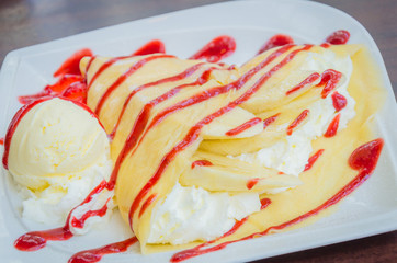 Strawberry crepe dessert