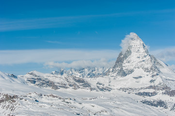 Fototapeta na wymiar Snow Mountain View of Matterhorn