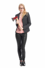 Frau mit Axt