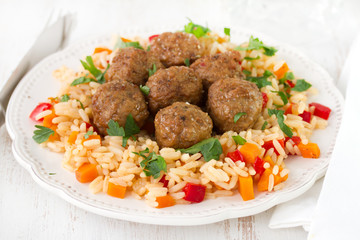 meatballs with rice with vegetables
