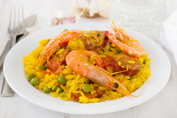 paella on plate