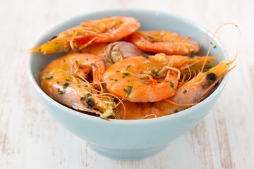 fried shrimps in blue bowl