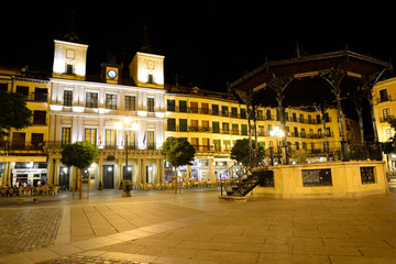 Fototapeta premium St. Mary's Cathedral and Plaza Mayor of Segovia.