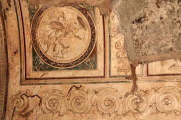 Fototapeta na wymiar Therme in Pompeji - Tepidarium mit Freske