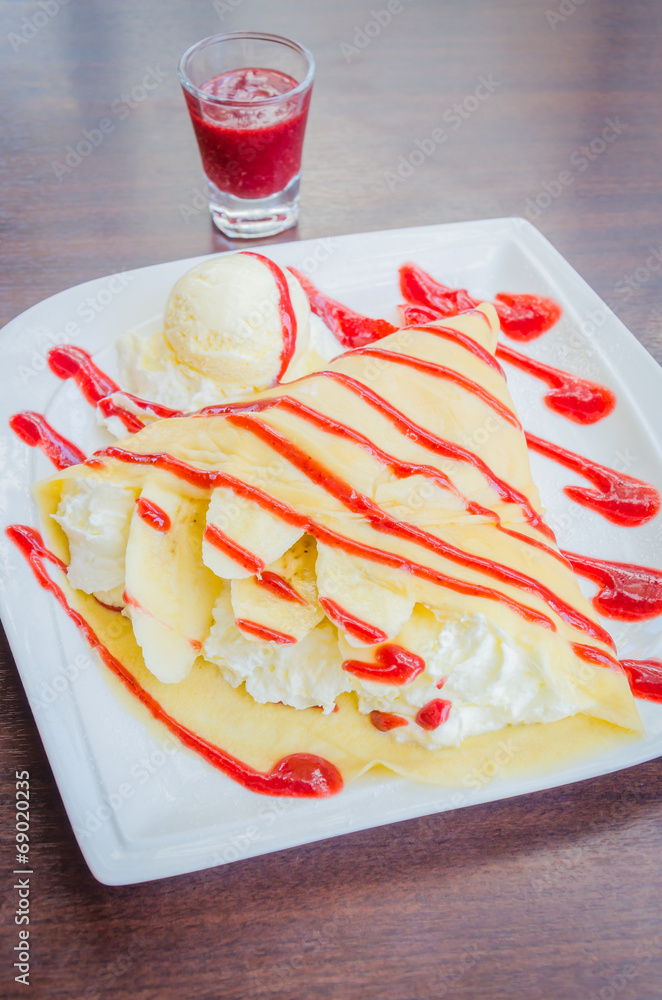 Poster Strawberry crepe dessert