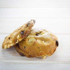 chocolate chip cookies