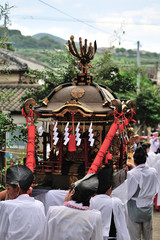 Fototapeta na wymiar 祭りの神輿