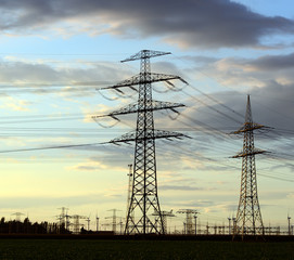 Strommasten zum Energietransport