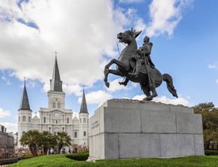 Saint Louis Cathedral and statue of Andrew Jackson, New Orleans, USA.