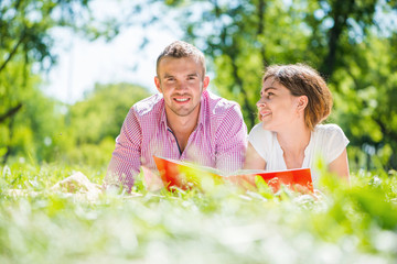 Date in park