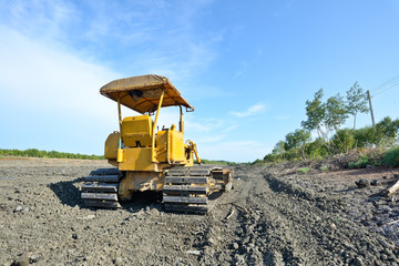 Obraz premium Old bulldozer at construction site