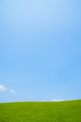 Fototapeta premium 青空と丘