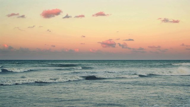 Orizzonte all'alba