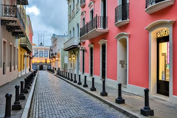 Türaufkleber Straße im alten San Juan, Puerto Rico © SCStock