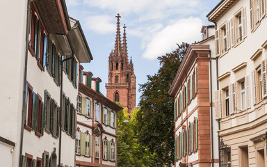 Obraz premium Basel, Altstadt, Münster, Rittergasse, Sommer, Schweiz