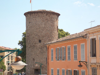 architecture village var