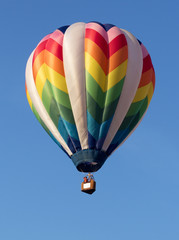 Naklejka premium Colorful hot air balloon
