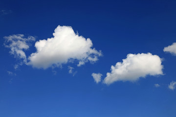 nubes blancas cielo azul 1863-f14