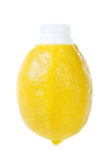 fresh lemon juice in original packing - 69098221