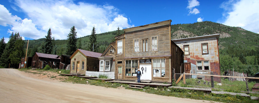 Ghost town - Saint Elmo (Colorado)