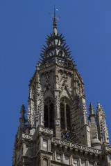 Fototapeta na wymiar spirituality, facade of the Cathedral of Toledo, Spain