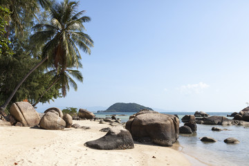 Panele Szklane  Skały na plaży na wyspie Ko Phangan