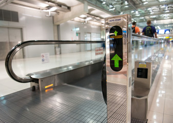 airport escalator