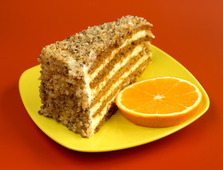Walnut cake