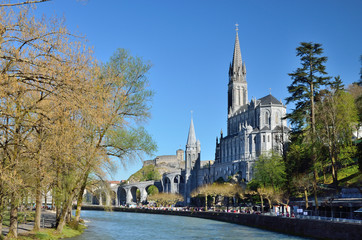 Upper church in Lourdes