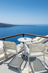 Fototapeta na wymiar Relaxing in Santorini, Greece