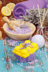 Obraz na płótnie Canvas Lavender and lemon aromatherapy