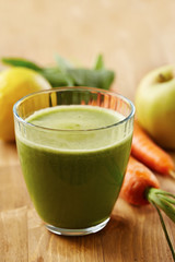 Homemade vegan green juice