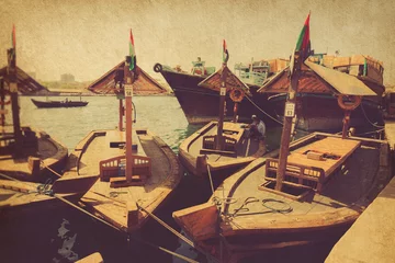 Foto auf Acrylglas Mittlerer Osten Boats on the Bay Creek in Dubai