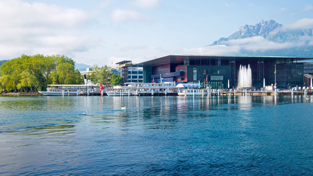Luzern, Hafen und Pilatus