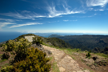 Fototapeta na wymiar Wandern zum Pico Ruivo