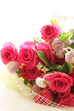 Pink roses bouquet and Gomphrena for wedding image
