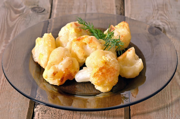 Cauliflower baked with egg