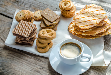 Butter and almond cookies